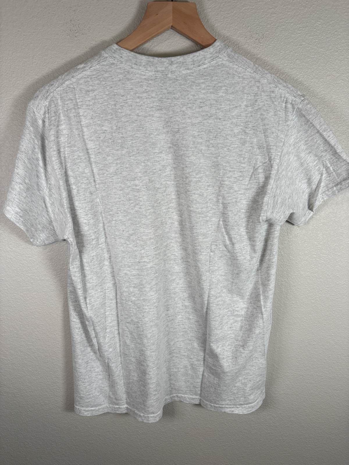 UNLV Rebels Running Runnin' NCAA T-Shirt Ash Gray M - Thumbnail 4