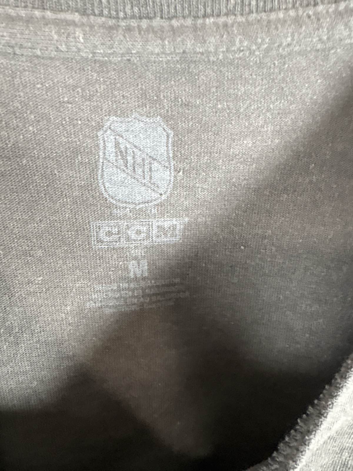CCM Vegas Golden Knights NHL Mens M Gray Logo Hockey Short Sleeve T-Shirt M - Thumbnail 2