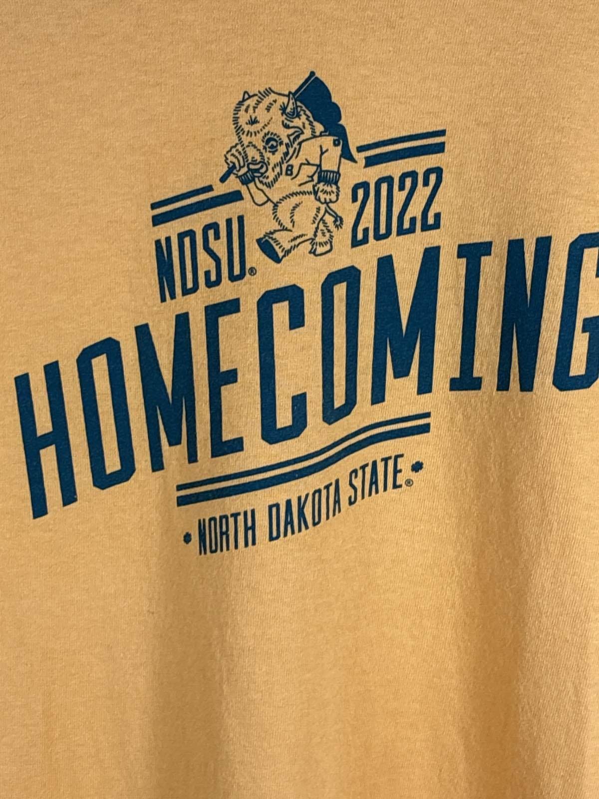 NDSU 2022 Homecoming T-Shirt North Dakota State Bison Yellow Men's L - Thumbnail 3