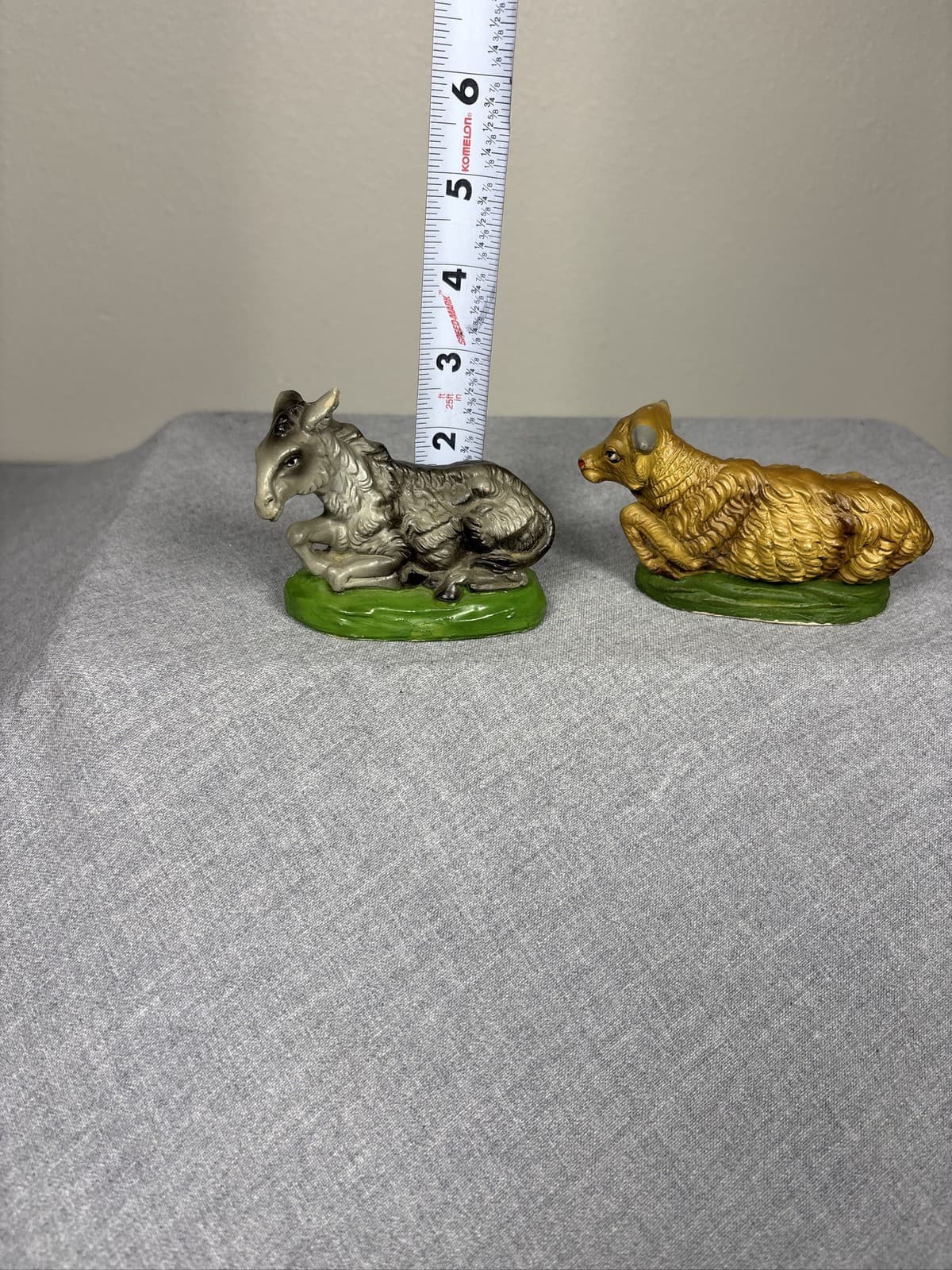 Italian Nativity Figures Donkey and Ox Set Hand Painted Resin Italy - Thumbnail 7