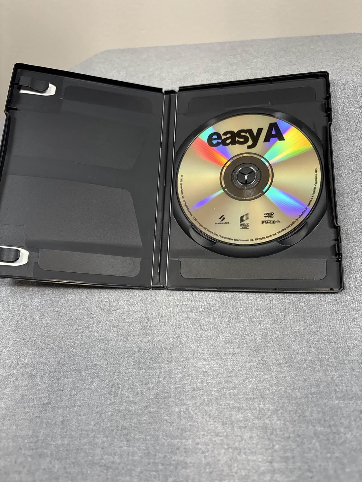 Easy A DVD 2010 Emma Stone Amanda Bynes Comedy Film - Thumbnail 3