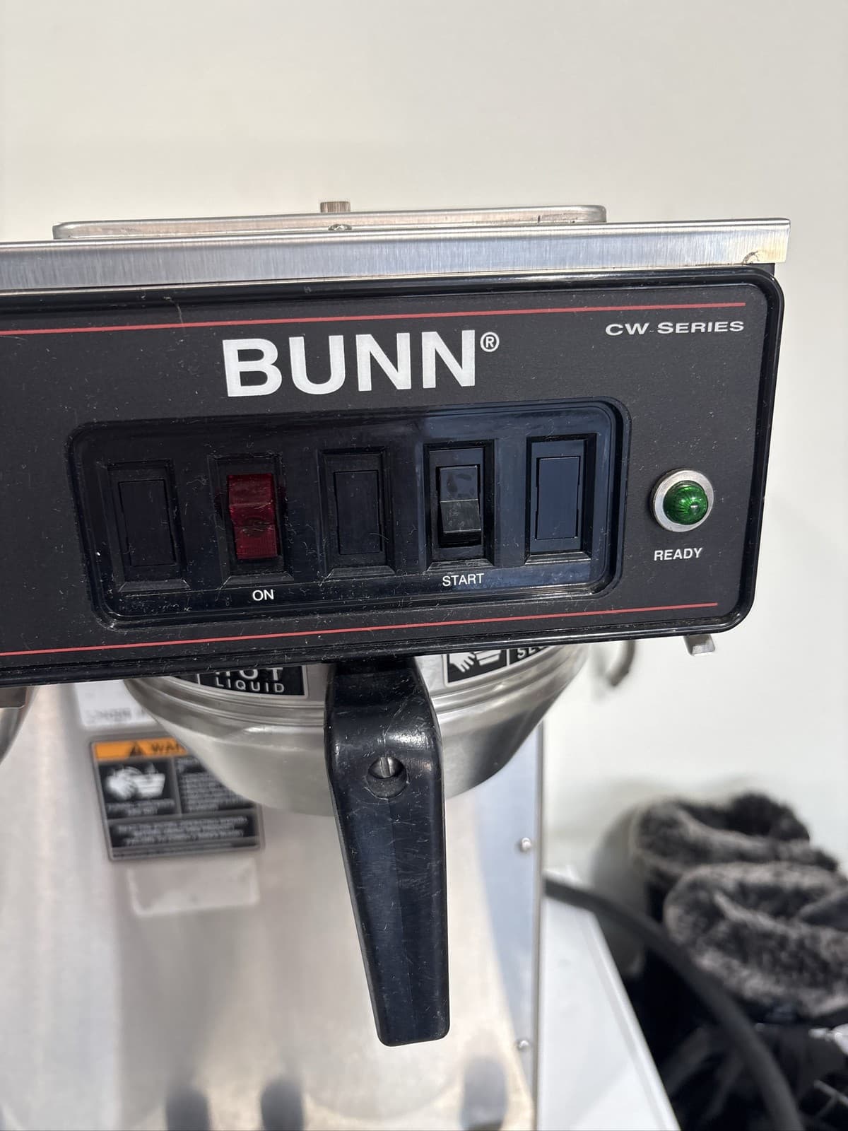 BUNN CWTF Twin-APS Commercial Coffee Brewer 120/240V Automatic - Thumbnail 3