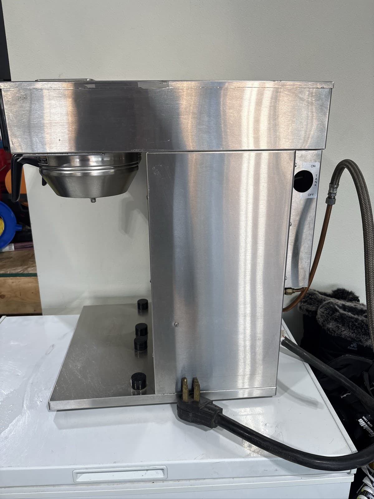 BUNN CWTF Twin-APS Commercial Coffee Brewer 120/240V Automatic - Thumbnail 8