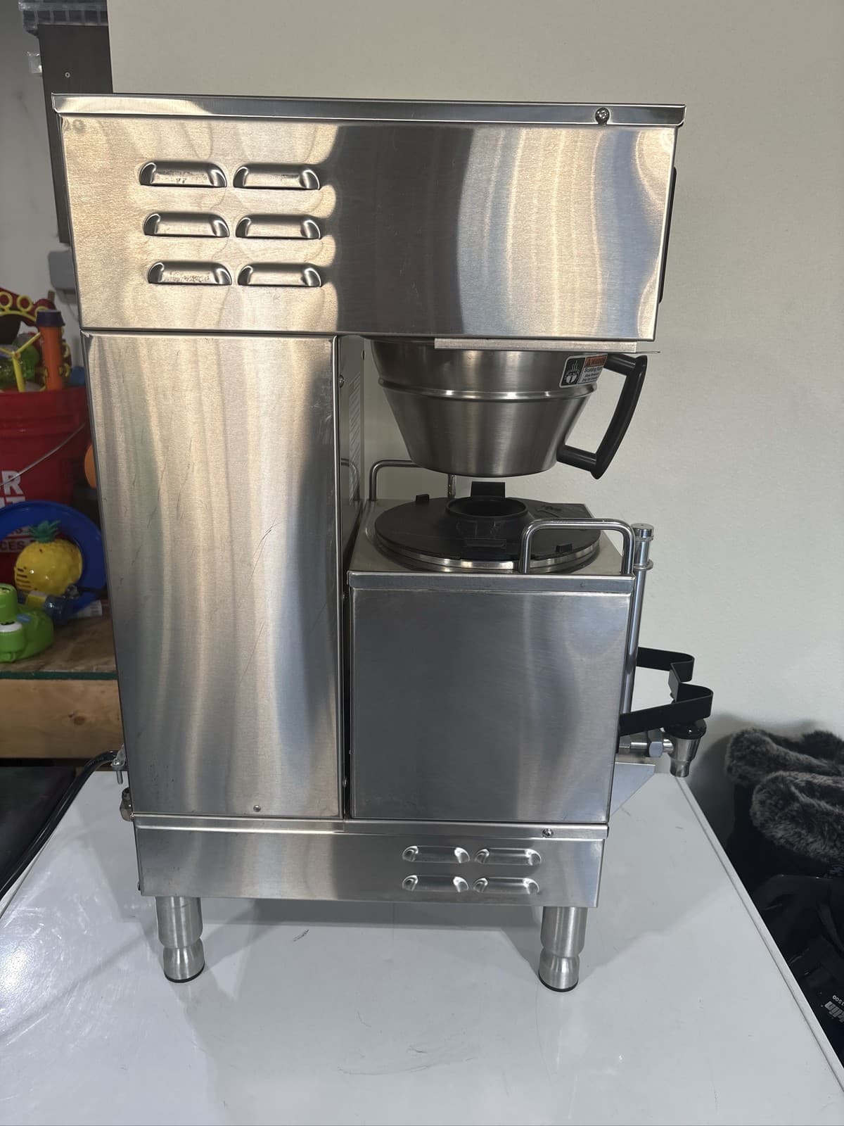 Wilbur Curtis Gemini GT Commercial Coffee Brewer Satellite System - Thumbnail 11