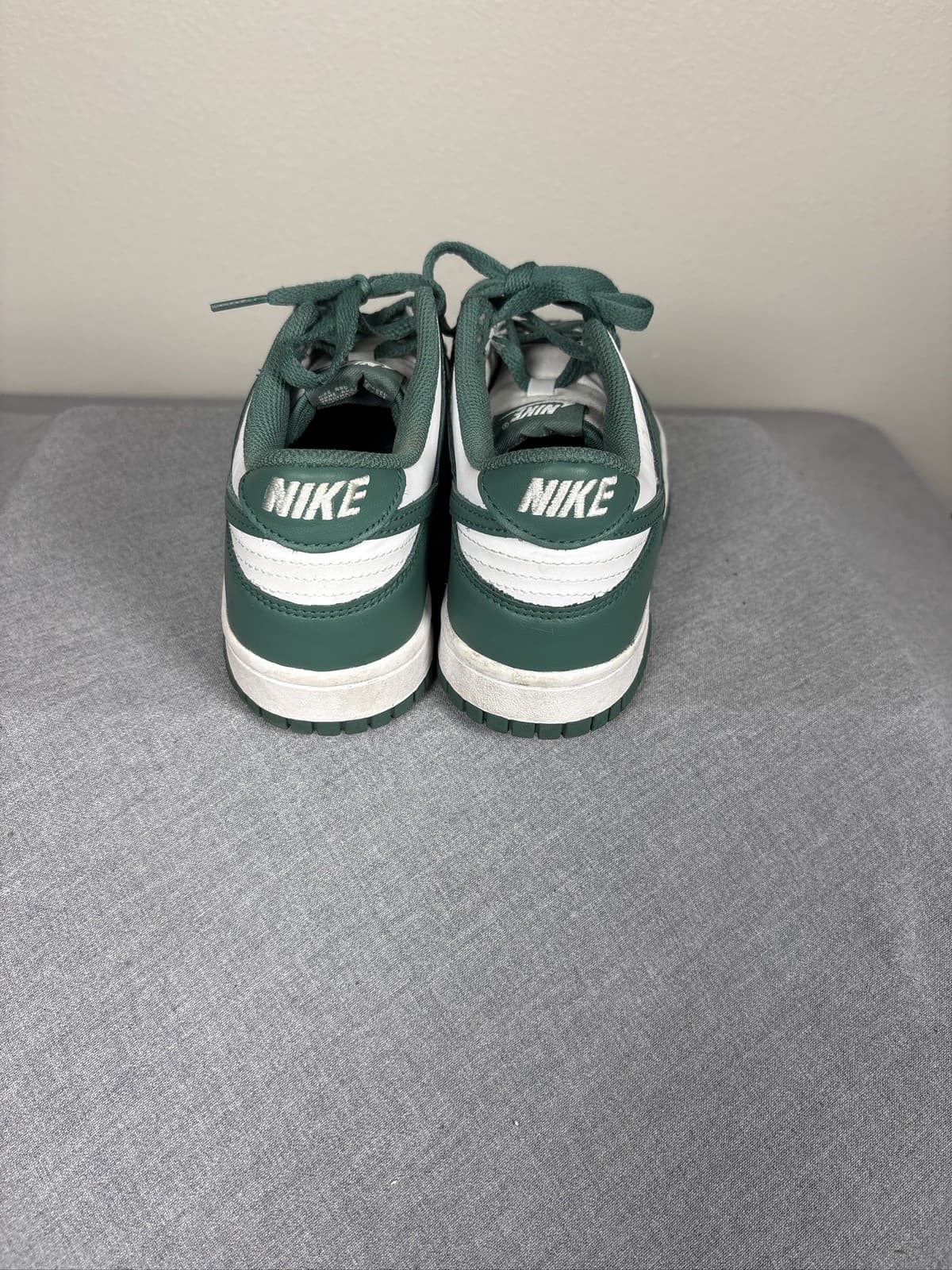 Nike Dunk Low Retro Michigan State Team Green White DD1391-101 Youth 7 Sneaker - Thumbnail 4