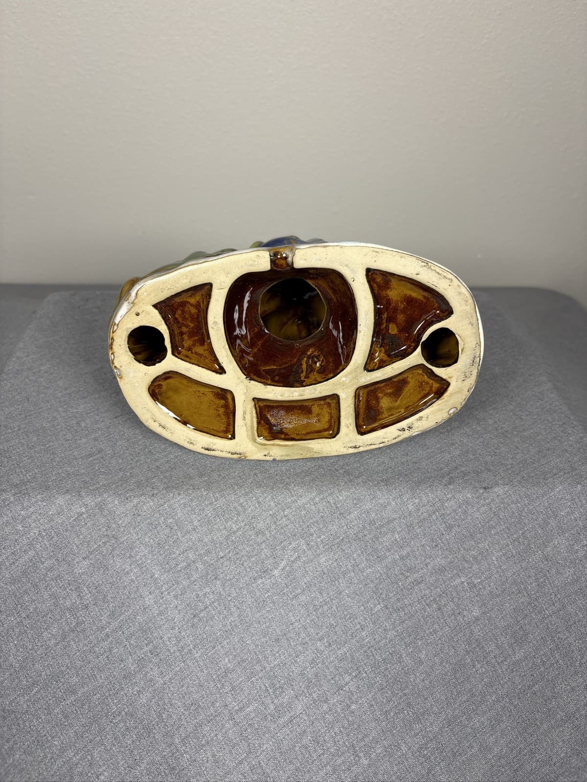 Kirkland Signature Porcelain Nativity Holy Family Figurine Tea Light - Thumbnail 3