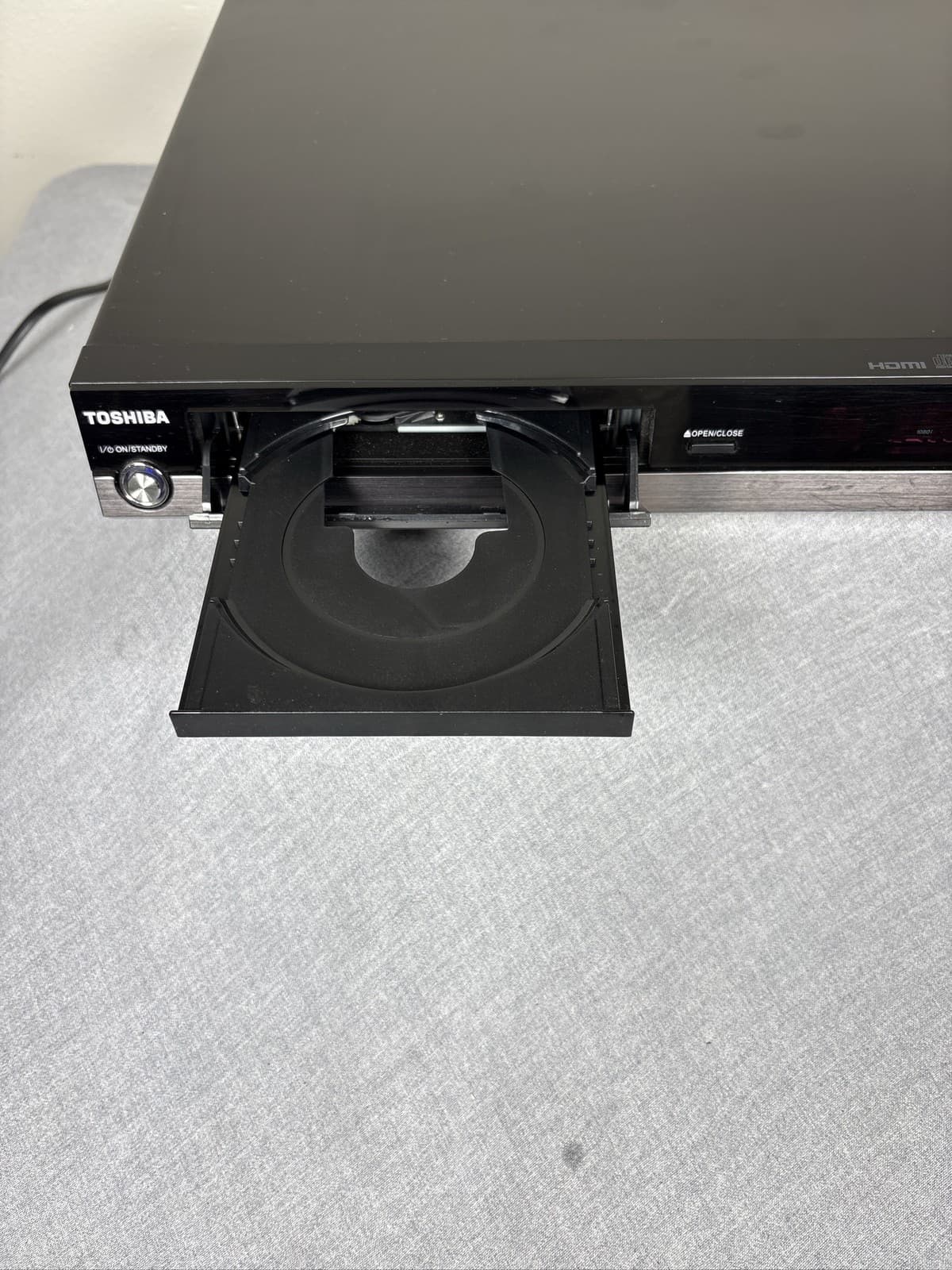 Toshiba HD-A2KU HD DVD Player 1080i Upconverting HDMI Tested Working - Thumbnail 2