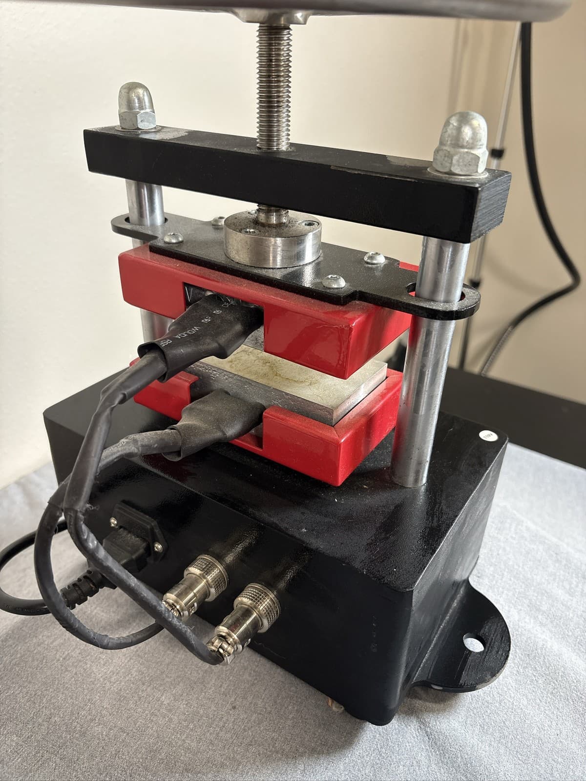 Heat Press Machine GK220 900W 110V Sublimation - Thumbnail 4