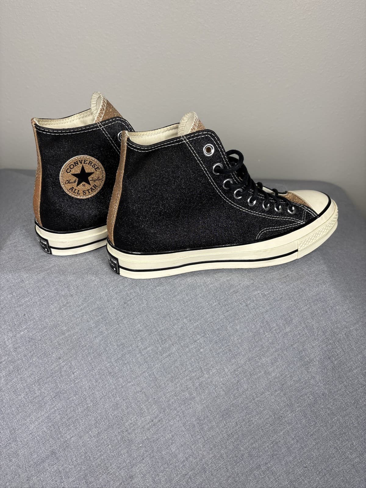 Converse Chuck 70 Glitter High Top Sneakers Black Gold Shoes 9.5 - Thumbnail 3