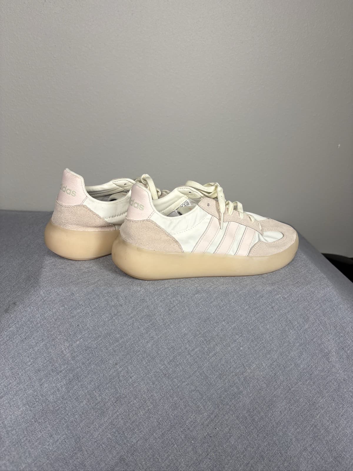 Adidas Barreda Decode Wonder Quartz Off White Womens Sneakers JI2322 8.5 - Thumbnail 2