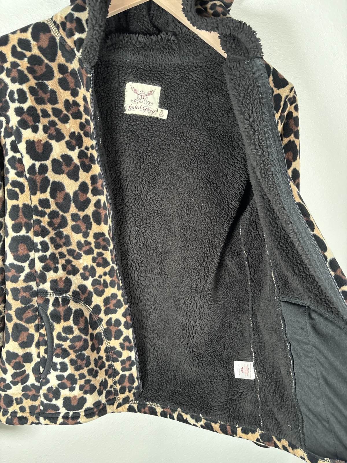 Faded Glory Women's Leopard Print Fleece Hoodie Sherpa Lined XS - Thumbnail 3