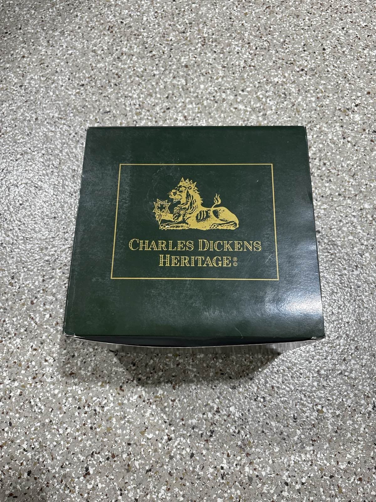 Dept 56 Dickens Village The Grapes Inn 5th Edition 1996 Christmas 57534 - Thumbnail 2
