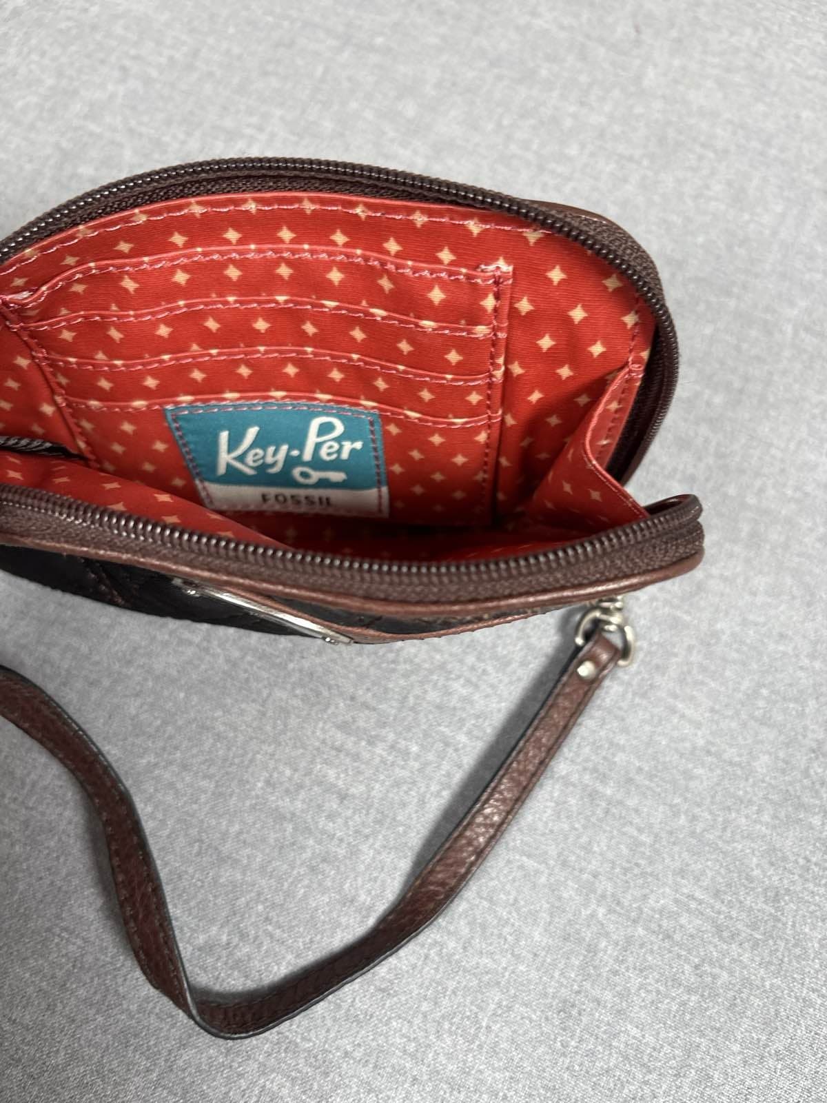 FOSSIL Key-Per Black Quilted Brown Leather Trim Wristlet Wallet Clutch - Thumbnail 3