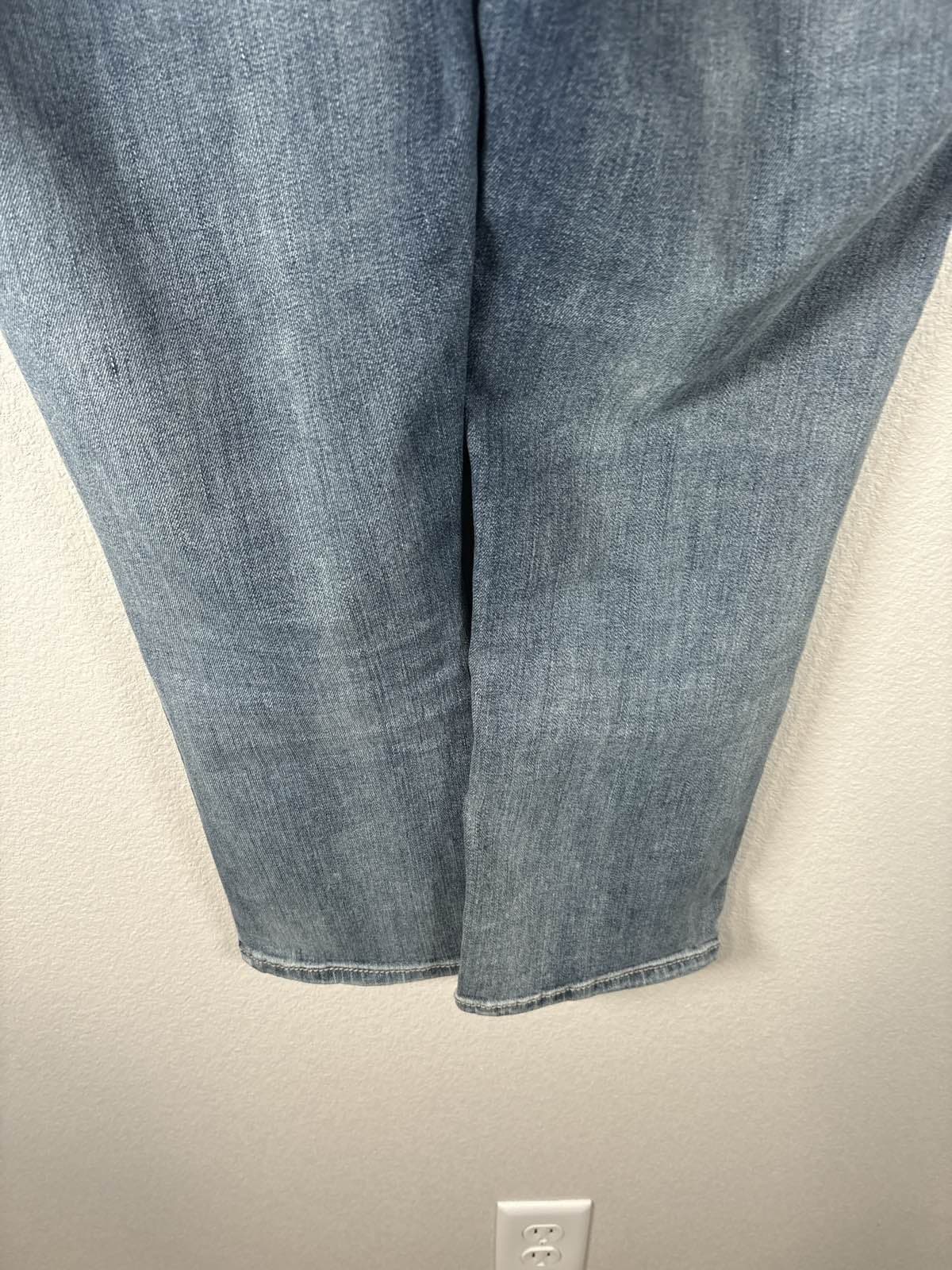 Silver Jeans Suki Mid Capri W29/L22.5 Blue Stretch Denim Fluid Super Stretch - Thumbnail 6
