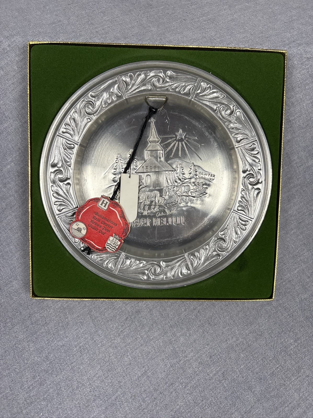 Vintage Astri Holthe Norwegian Pewter Christmas Plate Julen 1981 Norway - Thumbnail 2