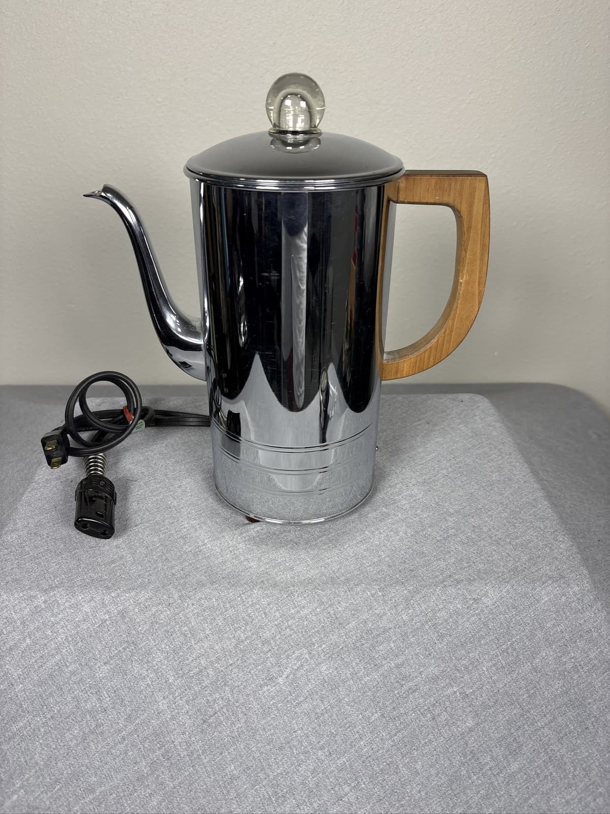 Vintage Westinghouse Electric Coffee Percolator PG34 350 Watts 110-120V USA - Thumbnail 3