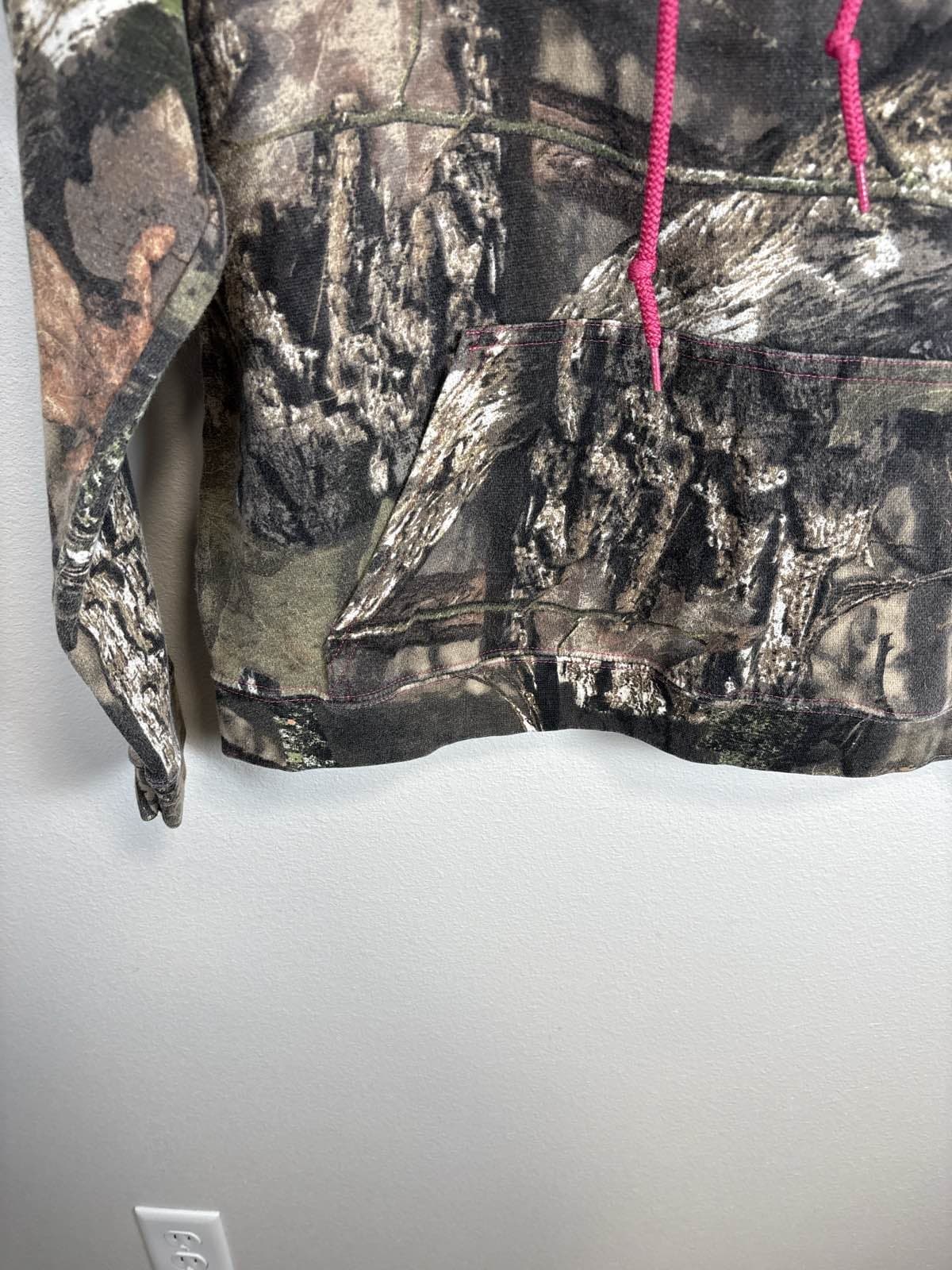 Mossy Oak Women's Pink Camo Hoodie Sweatshirt Hunting M - Thumbnail 3