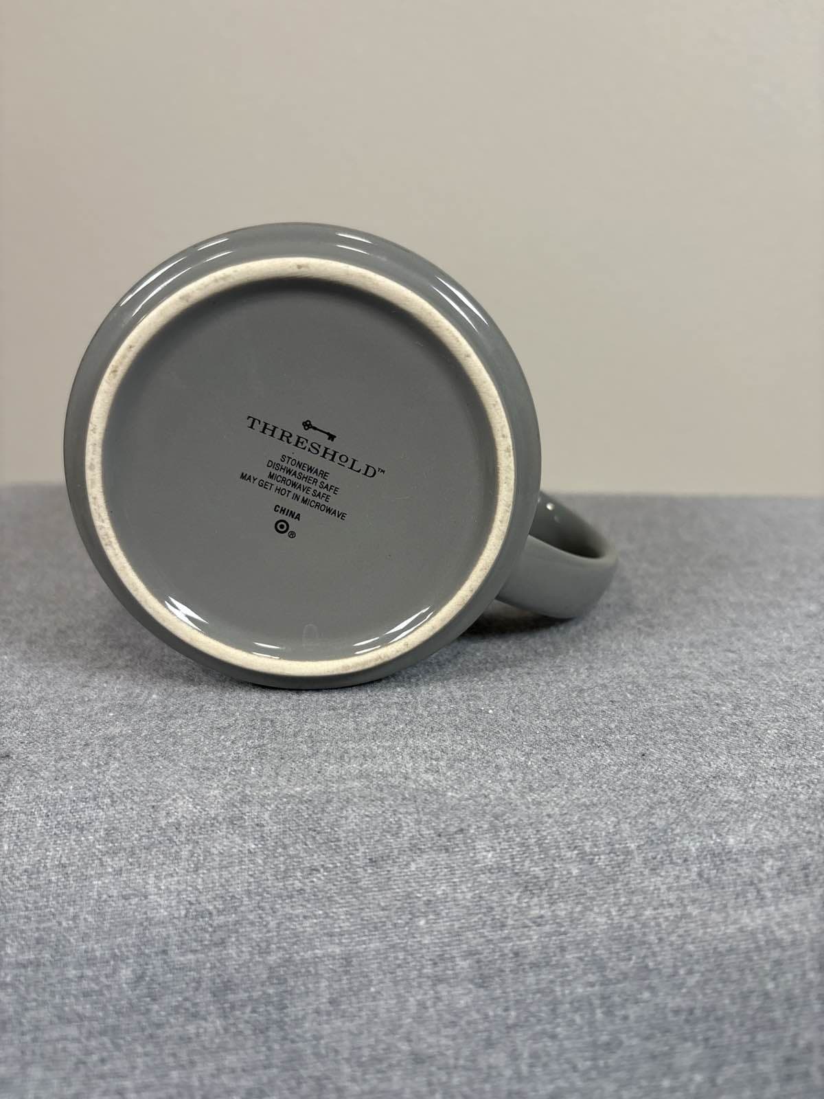 Threshold Ooh La La Gray Coffee Mug Cup Script Lips - Thumbnail 6