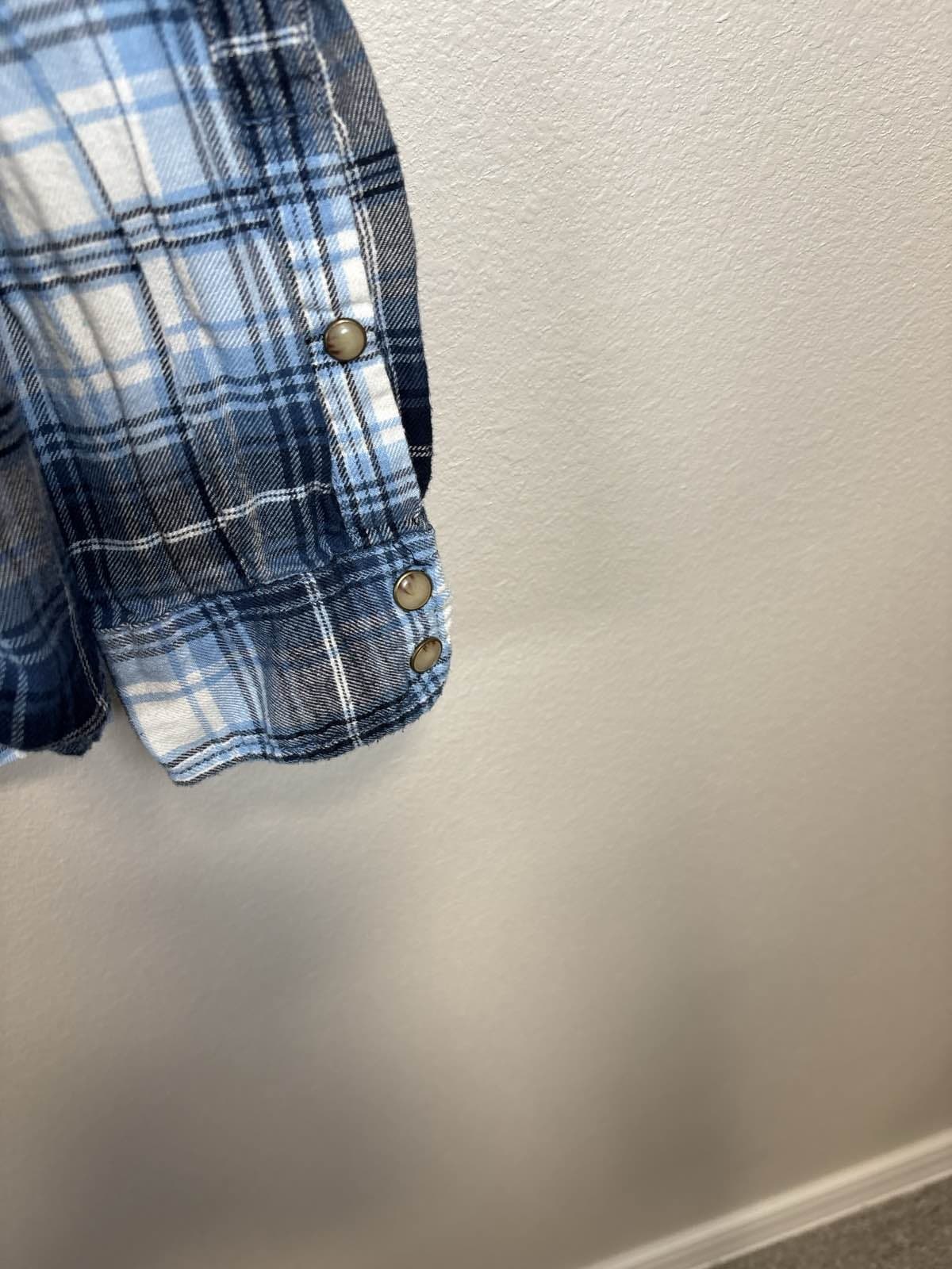 Jachs Girlfriend Bea Flannel Shirt Womens XL Blue Plaid Pearl Snap - Thumbnail 3
