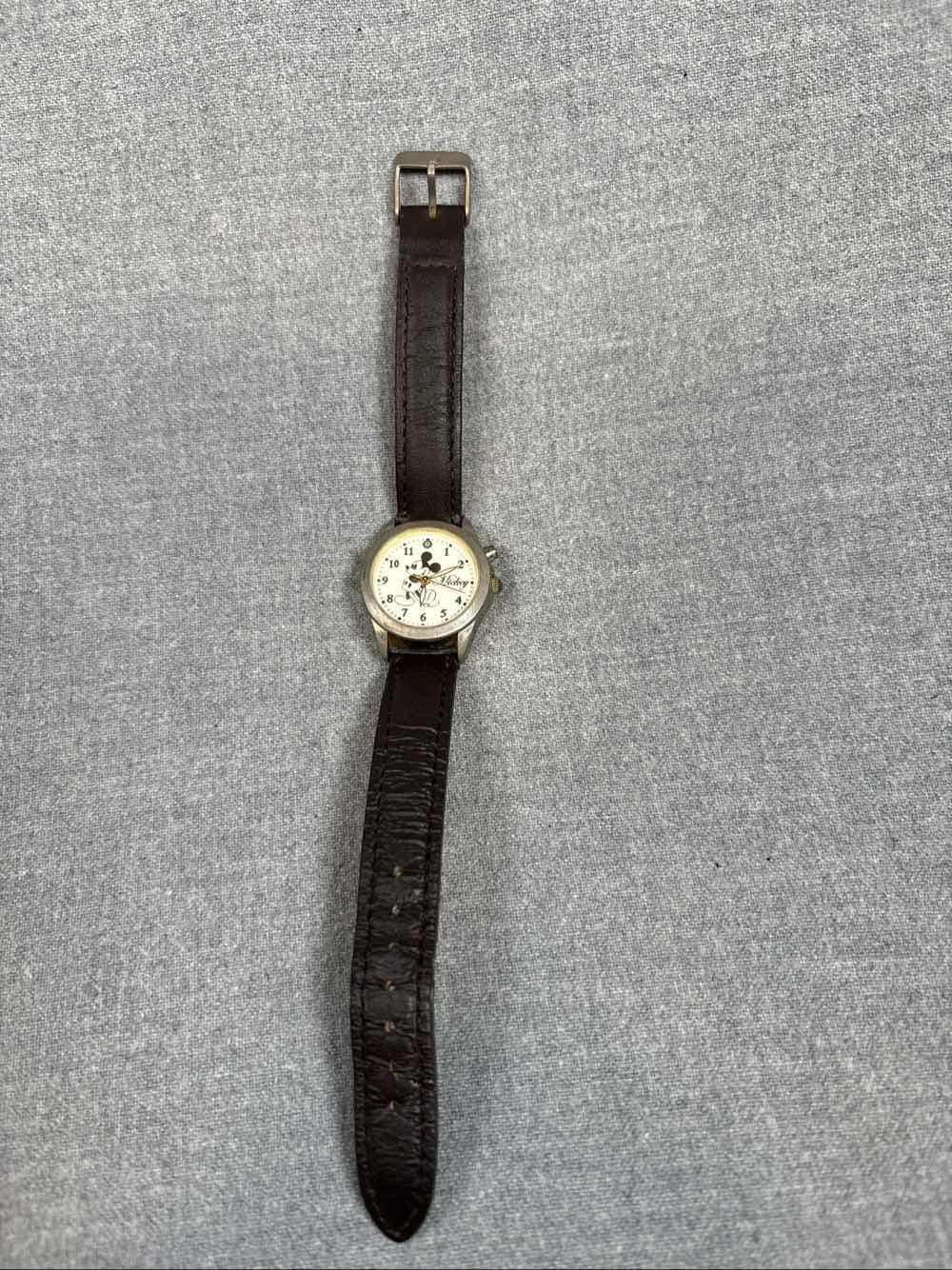 Lorus Mickey Mouse Musical Watch Brown Leather Band - Thumbnail 2