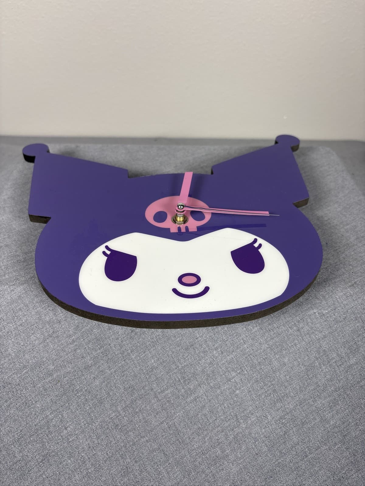 Sanrio Kuromi Die-Cut Purple Wooden Wall Clock Kawaii Room Decor - Thumbnail 3