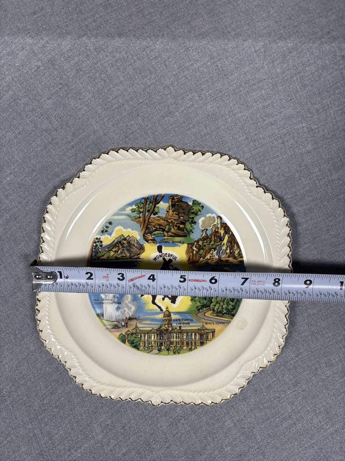Vintage Wonderful Wyoming Souvenir Decorative Plate Gold Trim Scalloped Edge - Thumbnail 3
