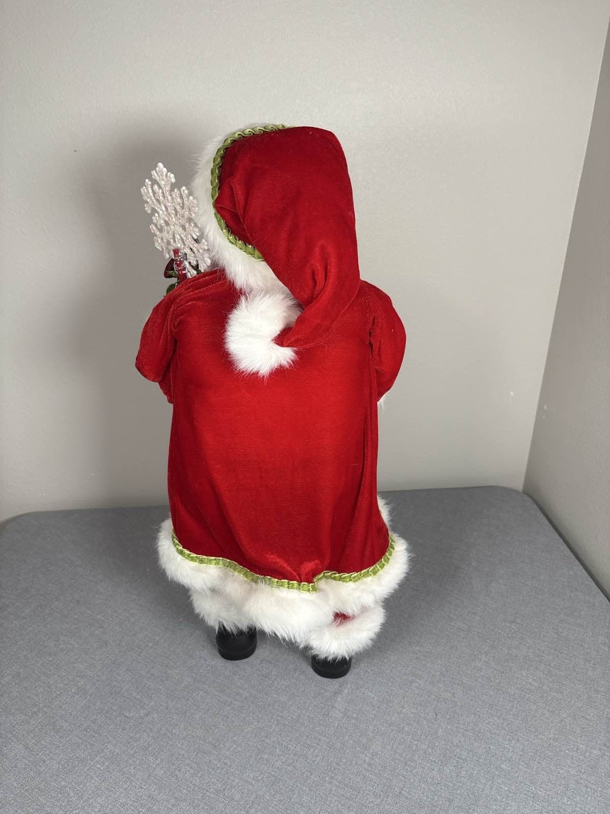 Santa Claus Standing Red Velvet Faux Fur Christmas Decor Snowflake Wreath 24” - Thumbnail 3