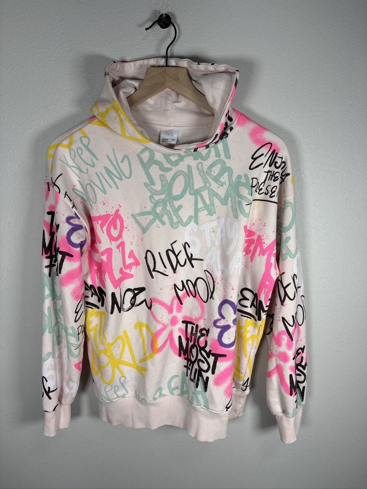 Zara Girls Pink Graffiti Print Hoodie Sweatshirt Size 13-14 164cm