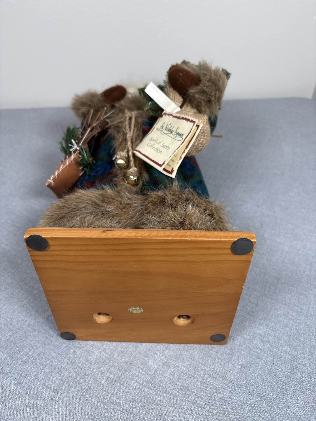 Large St. Nicholas Square Spirit of Santa Woodland 17" Canoe & Tree NWT - Thumbnail 5