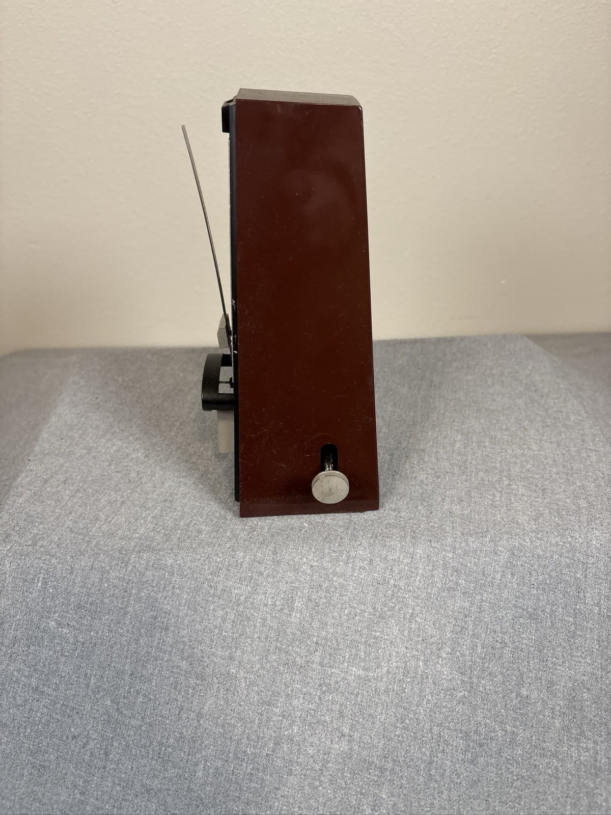 Franz Mechanical Keywound Metronome Floating Mechanism Brown 9701 - Thumbnail 2