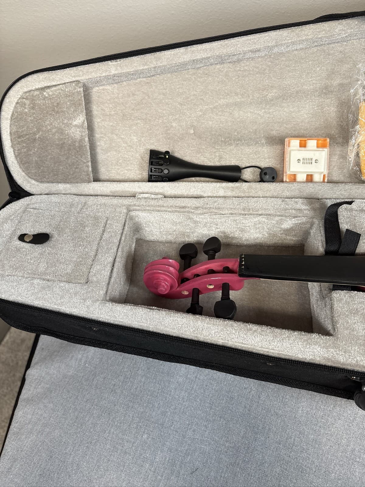 3/4 Size Pink Acoustic Violin Fiddle Set, Case, Bow, Rosin, Student Kit - Thumbnail 3