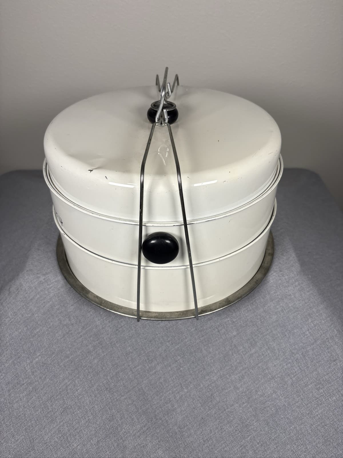 Vintage White Enamel Metal Stacking Tiffin Box 3 Tier Cookie Cake Food Carrier - Thumbnail 4