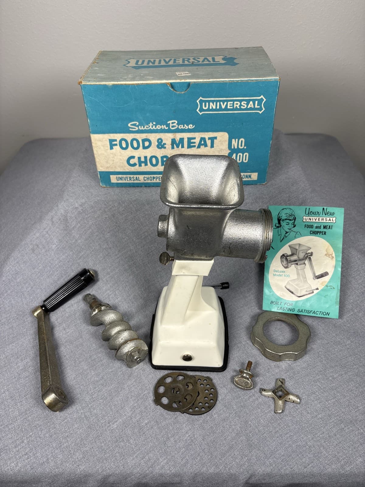 Vintage Universal Suction Base Food and Meat Chopper No 400 Including Packaging - Thumbnail 2