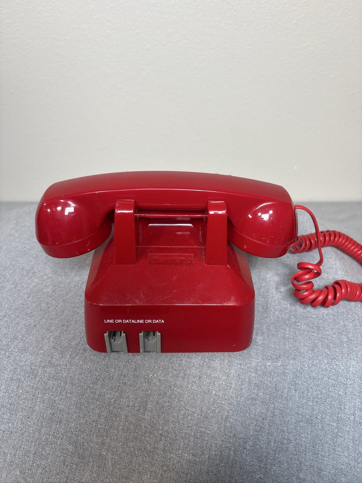 Vintage Cetis 2500 Red Push Button Desk Landline Telephone - Thumbnail 2