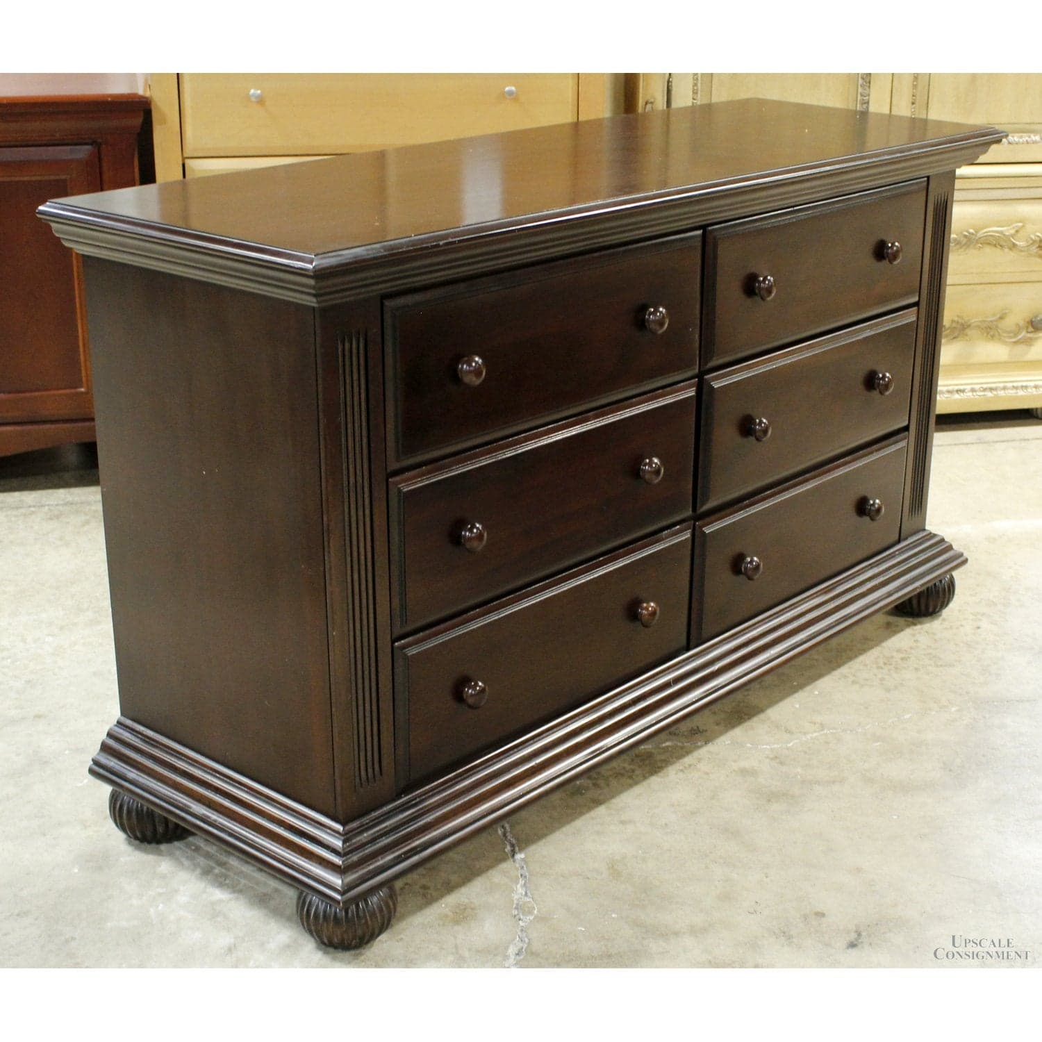 Munire Dark Finish 6 Drawer Dresser - Dark Finish - Thumbnail 4