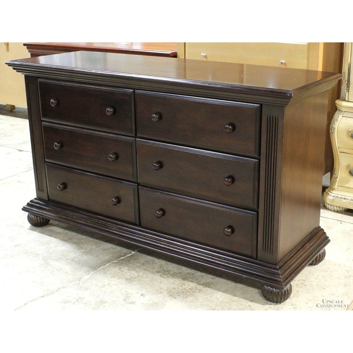 Munire Dark Finish 6 Drawer Dresser - Dark Finish - Thumbnail 3