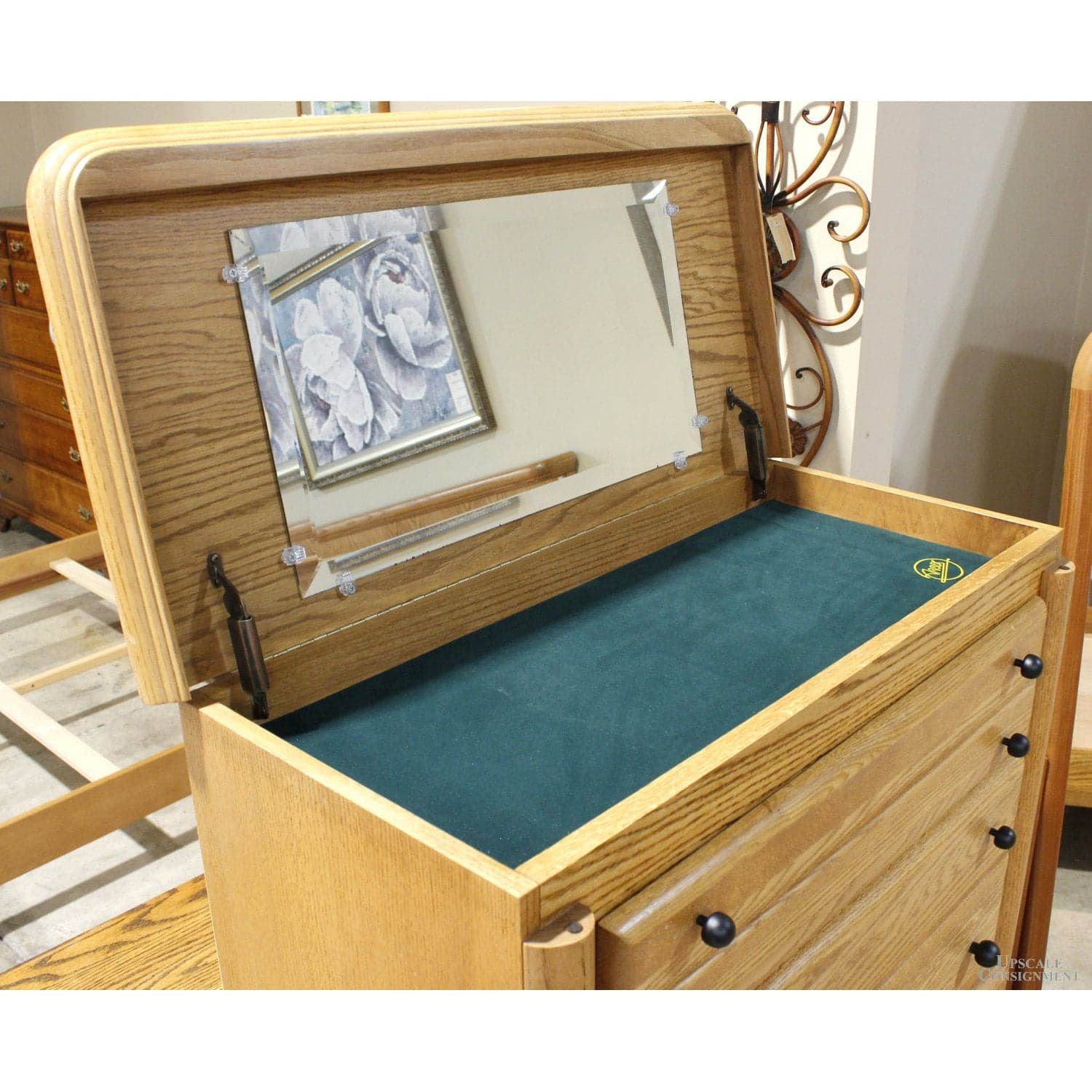 Arbek Oak Chest of Drawers - Thumbnail 4