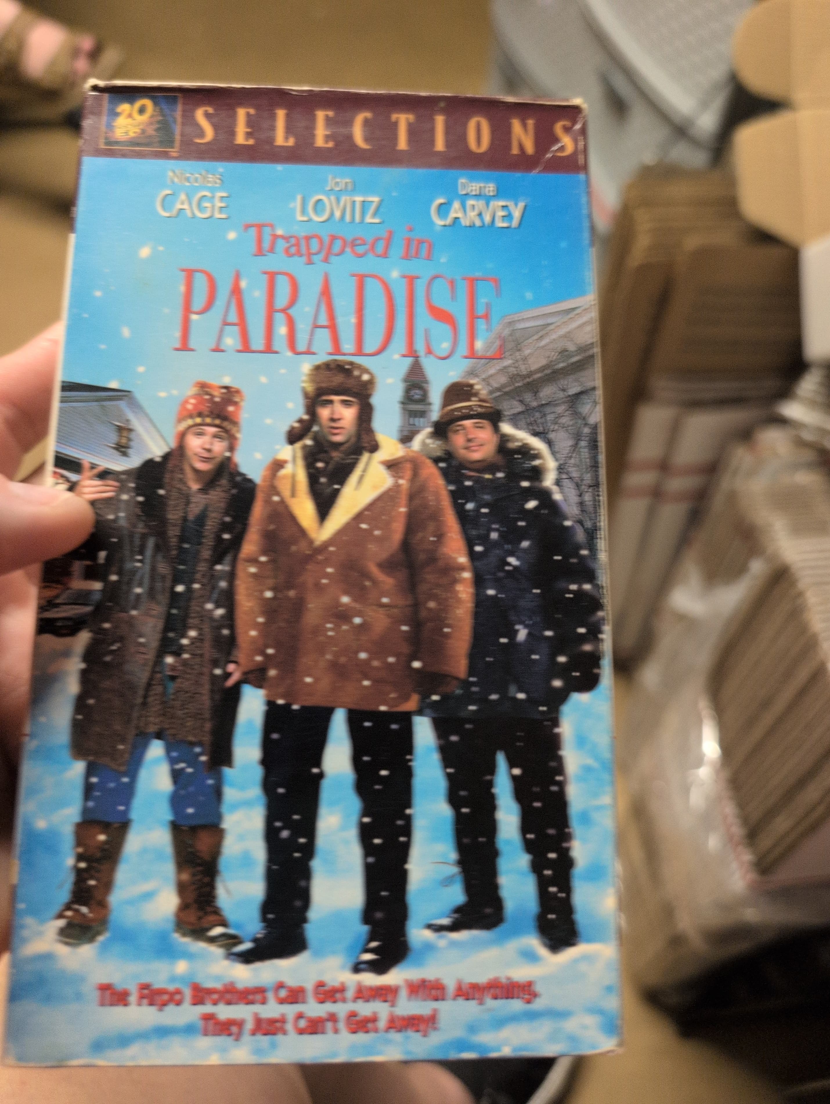 Trapped in Paradise - Thumbnail 9