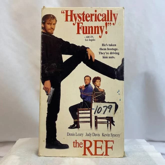 The Ref (VHS, 1994) - Thumbnail 3