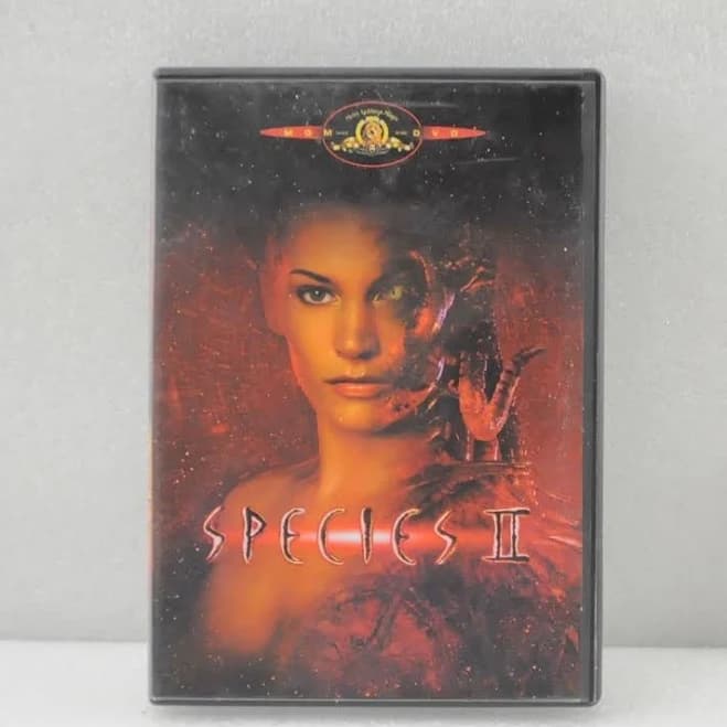 Species II Peter Medak Director - Thumbnail 4