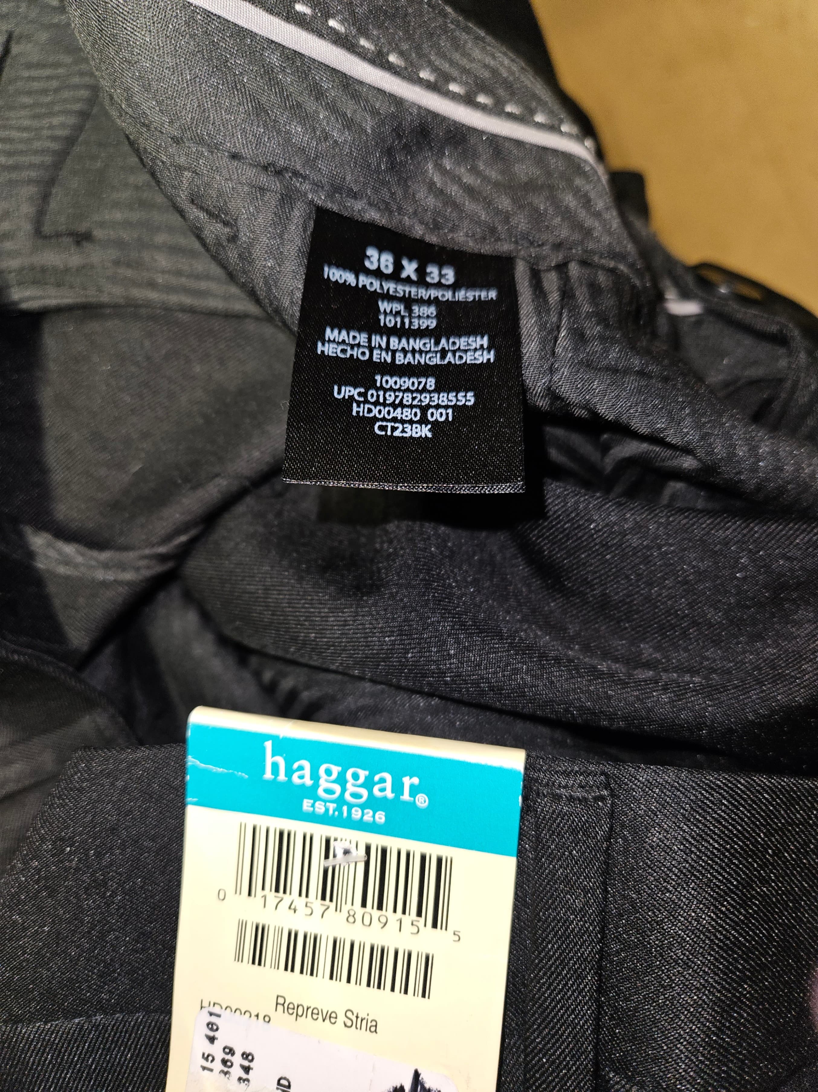 Black Dress Pants with Pleats - Thumbnail 2
