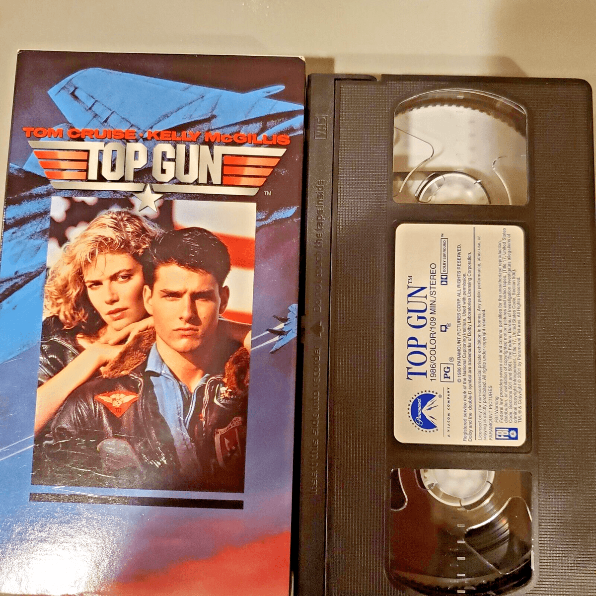 Top Gun [VHS] - Thumbnail 5