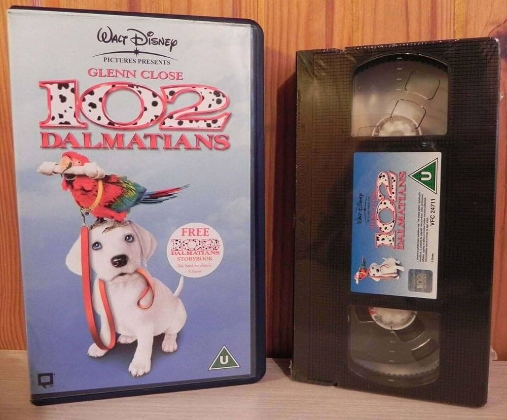 102 Dalmatians [VHS] - Thumbnail 4
