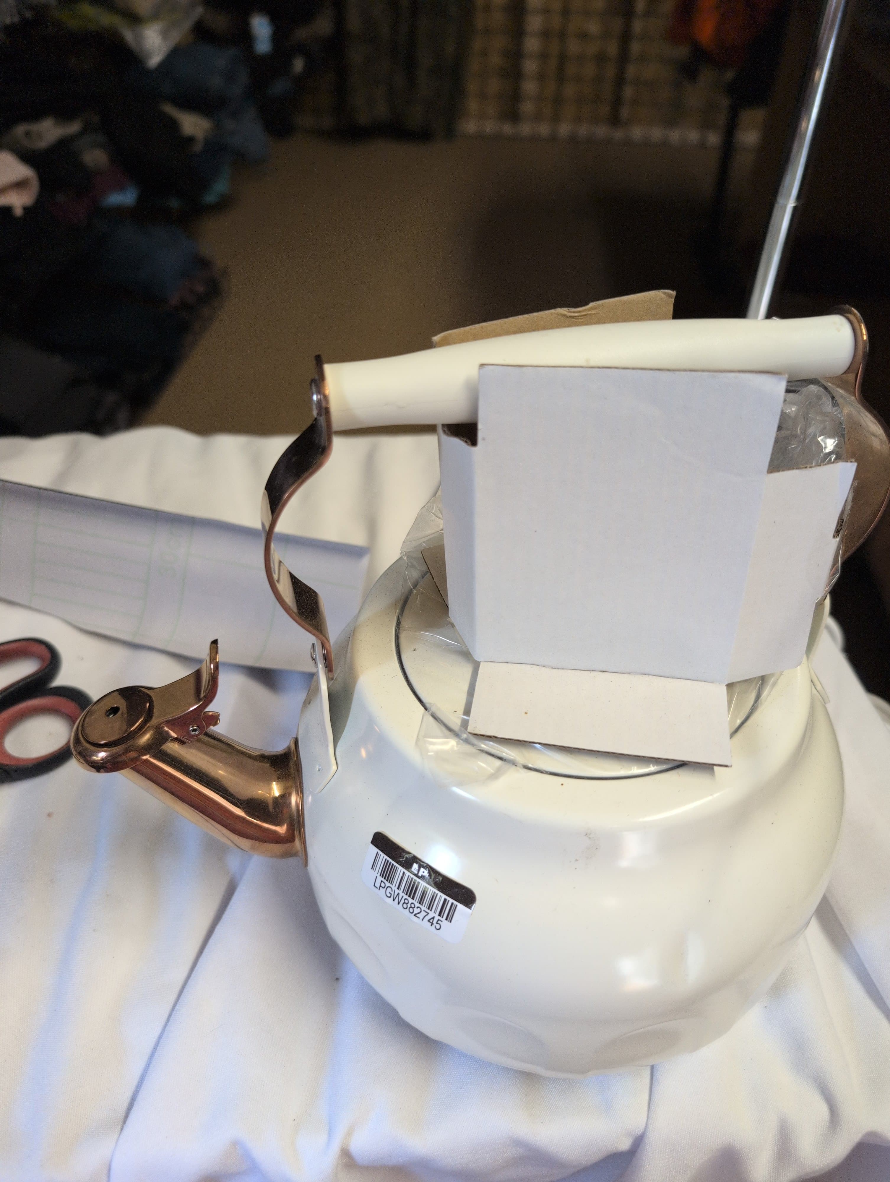 White Enamel Tea Kettle with Copper Spout - Thumbnail 2