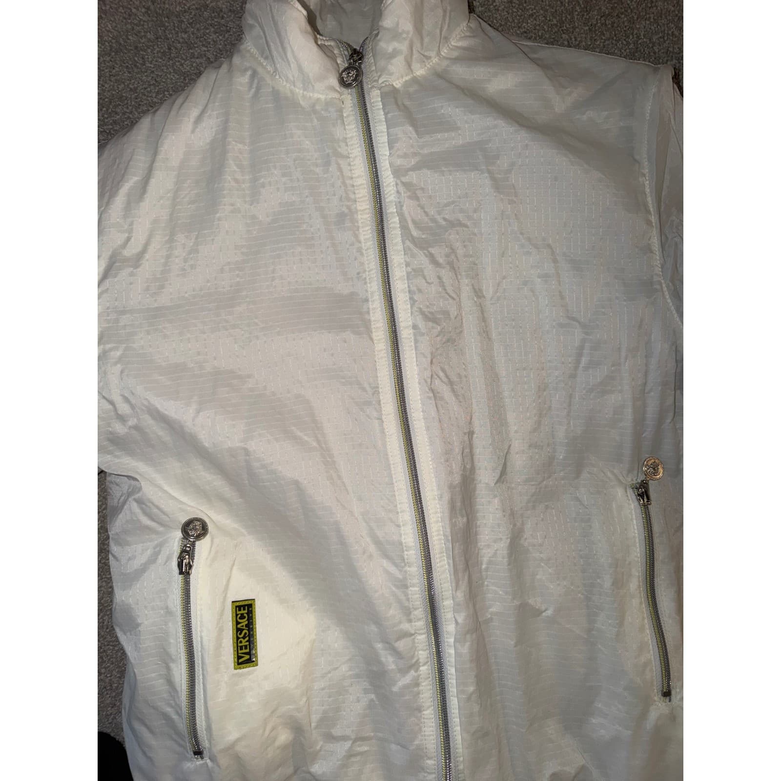 Versace Intensive Vintage Y2K 90s White Winter Coat Sz M/L | Luxury Designer - Thumbnail 10