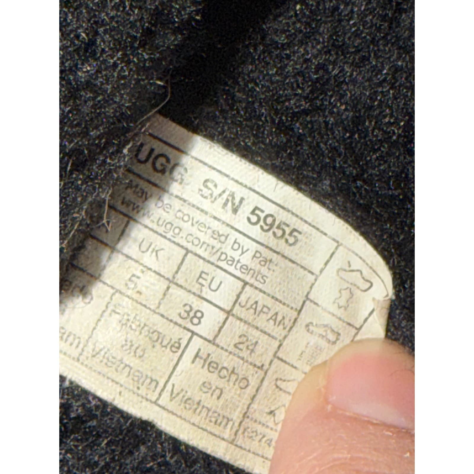 UGG Tasman II Black Wool Slippers Suede Women's slip on Size US 7 preppy - Thumbnail 8