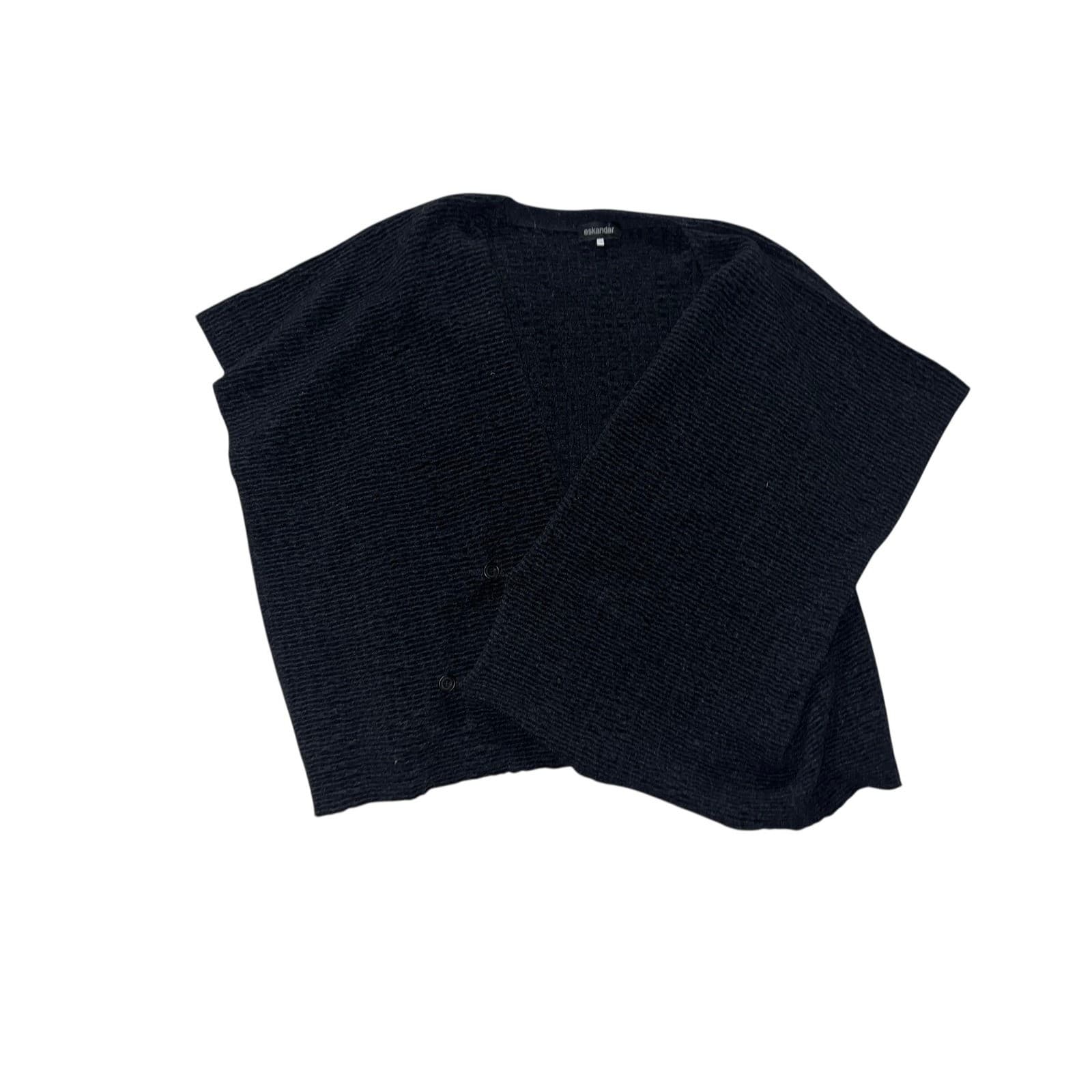 eskandar Cashmere Sleeveless Knit Cardigan Black Grey OS | Luxury Minimalist - Thumbnail 3