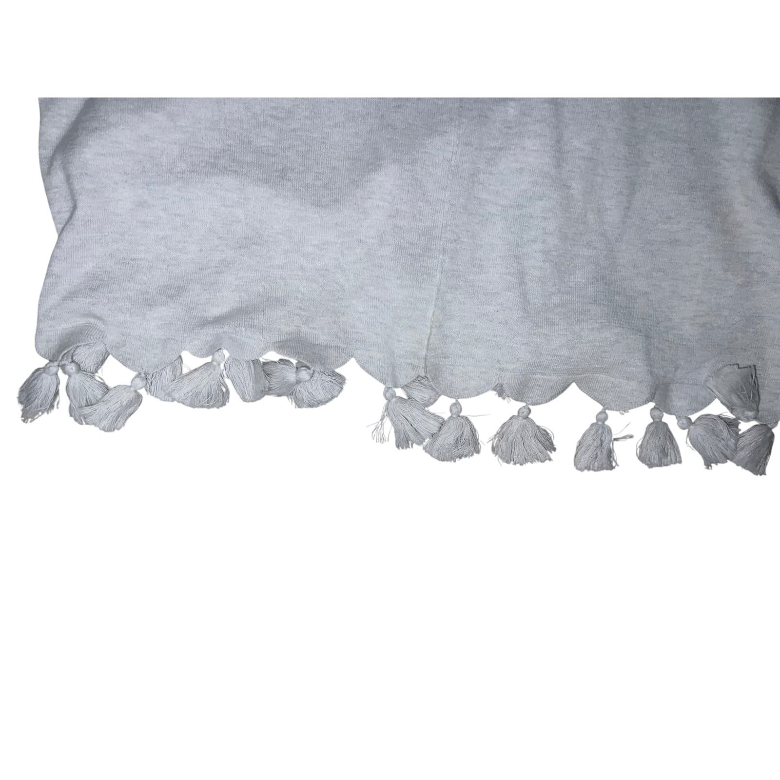 Lilly Pulitzer Gray Tassel Ruffle V-Neck Blouse Sz XXS | Long Sleeve Preppy Top - Thumbnail 3