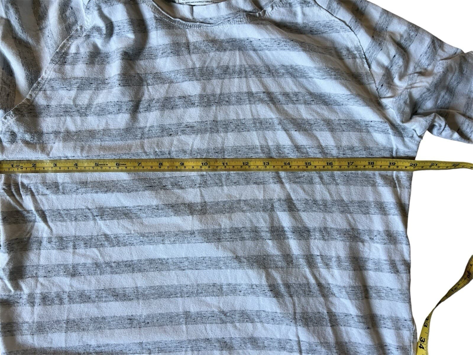 WE The Free- Size Xs Long Sleeve Striped bohemian Boho Crew Neck gray & white - Thumbnail 4