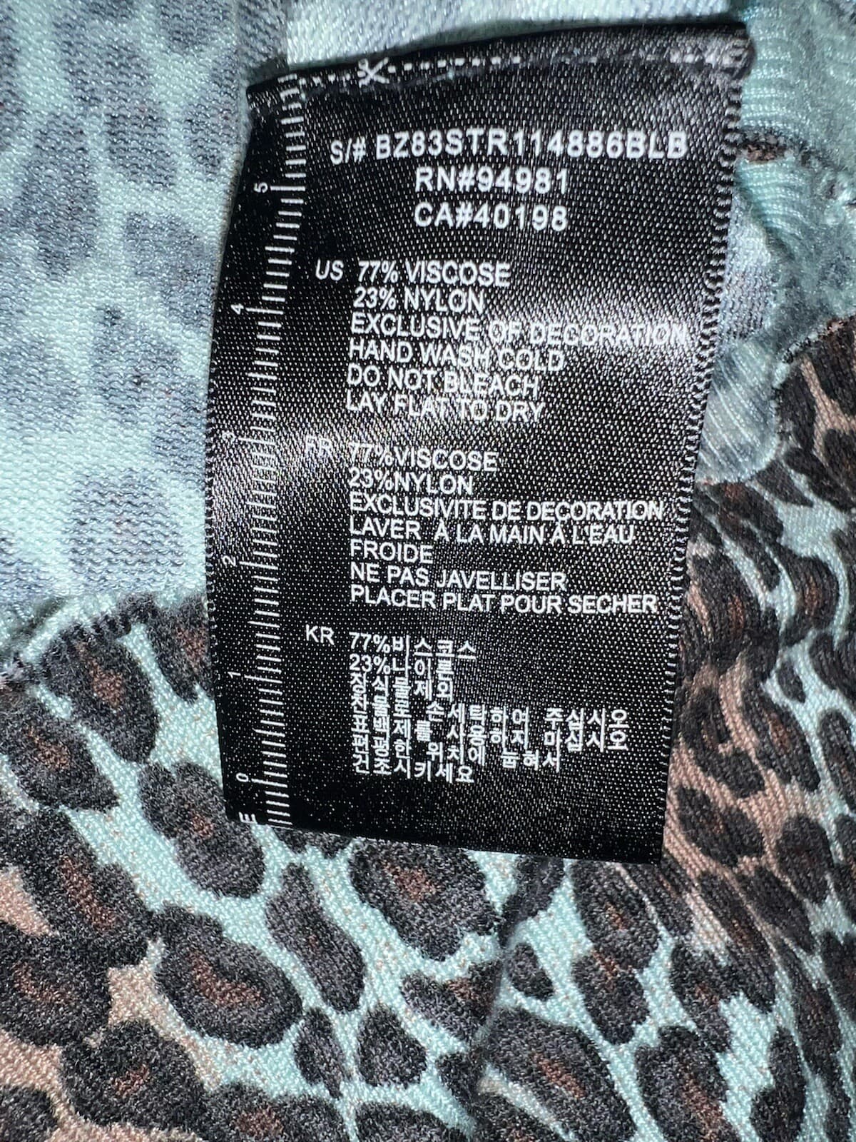 Twelve by twelve Cropped, Leopard Zip Sz s Short Sleeves Mob Wife Round Neck - Thumbnail 7